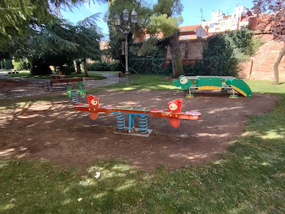Imagen de Area Infantil Parque del Cid situado en León, León