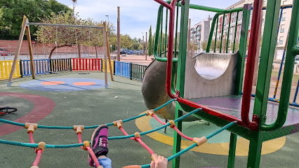 Imagen de Parque infantil Corts Valencianes situado en Xàtiva, Valencia
