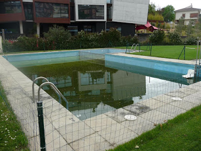 Imagen de Piscina Pública Municipal de Villabuena de Álava. situado en Eskuernaga, Álava